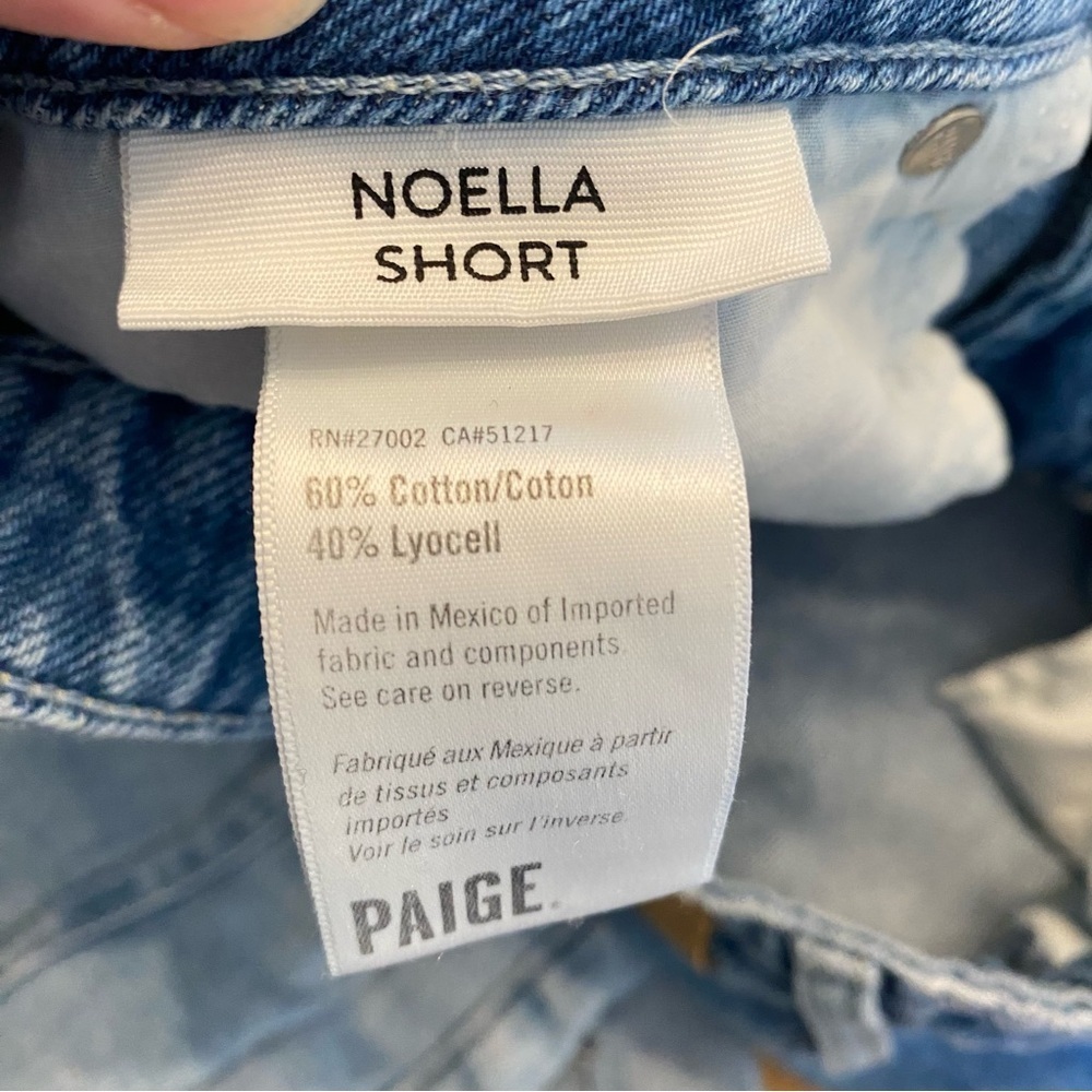PAIGE Blue Jean Shorts Distressed Hem Summer Essential - Picture 7 of 7